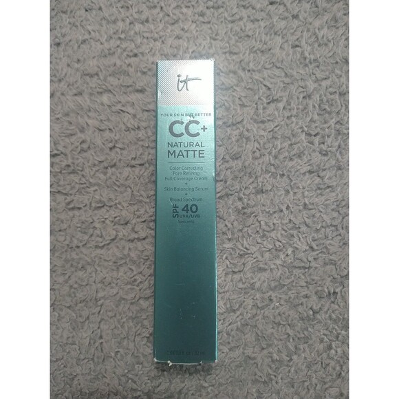 Natural Matte Color Correcting Cream SPF 40 Nib 32ml - Picture 2 of 9